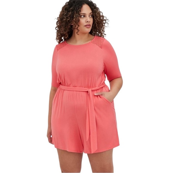 Torrid Coral Supersoft Elbow Sleeve Lace Shoulder Romper Size 2X 18/20 NWT - Picture 1 of 17